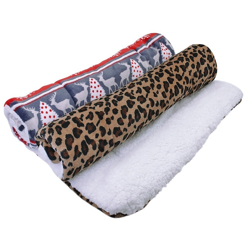 Blanket dog mat - Sir Barkington’s Pet Supplies